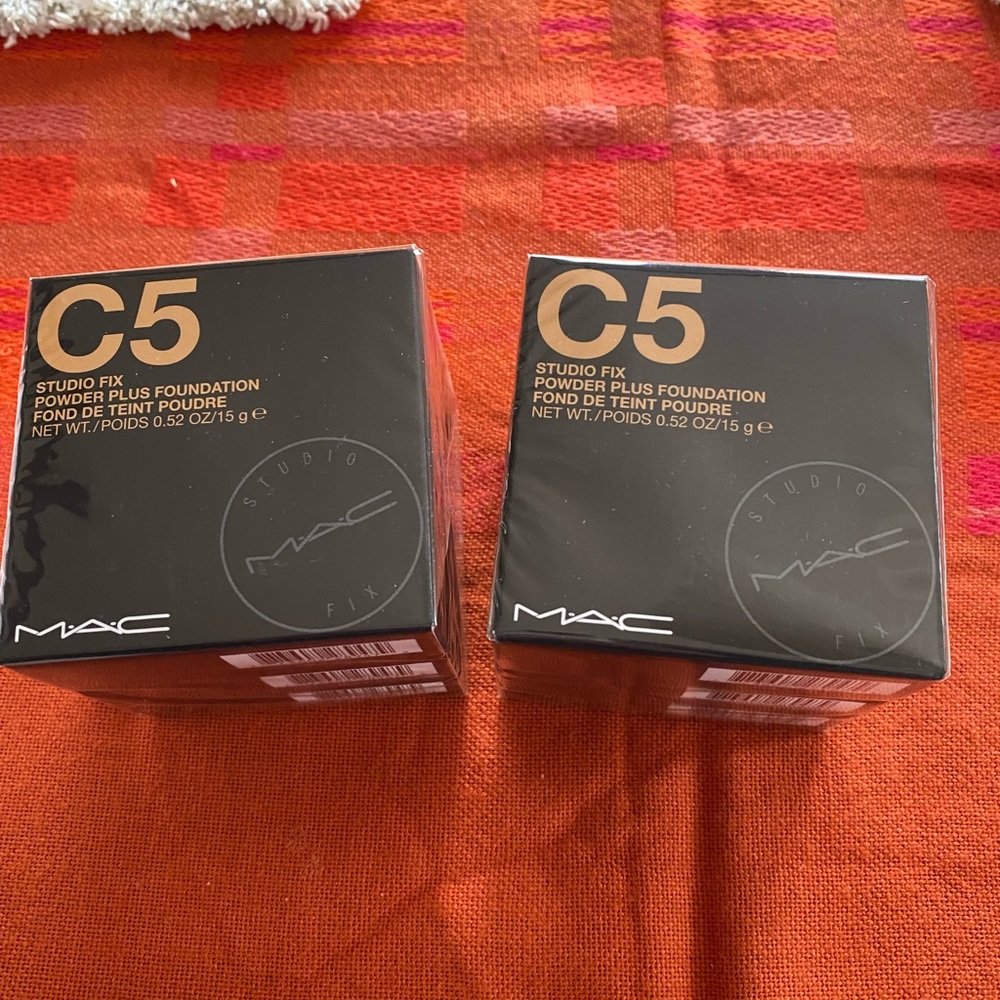 3 x 3/pack MAC C5 Studio Fix Powder Plus Foundation Net weight 0.52OZ/15g B62 - Picture 2 of 14